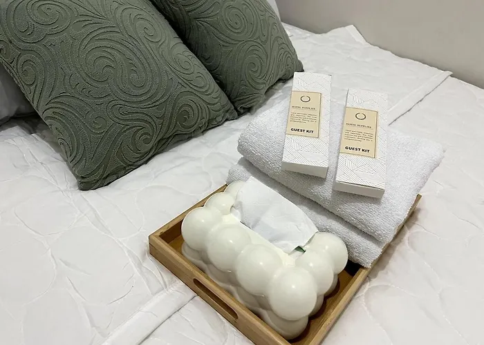 Cozy Minimalist Unit Manila
